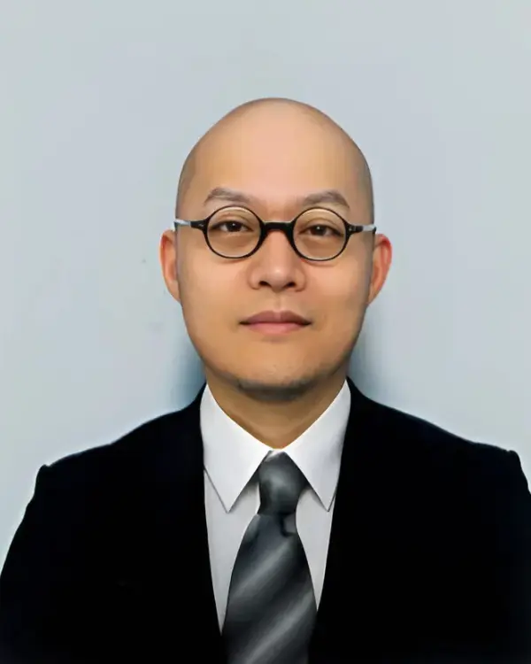 Cover Image for TJ A Photo of TJ Yoon, Co-founder Smartstart Japan